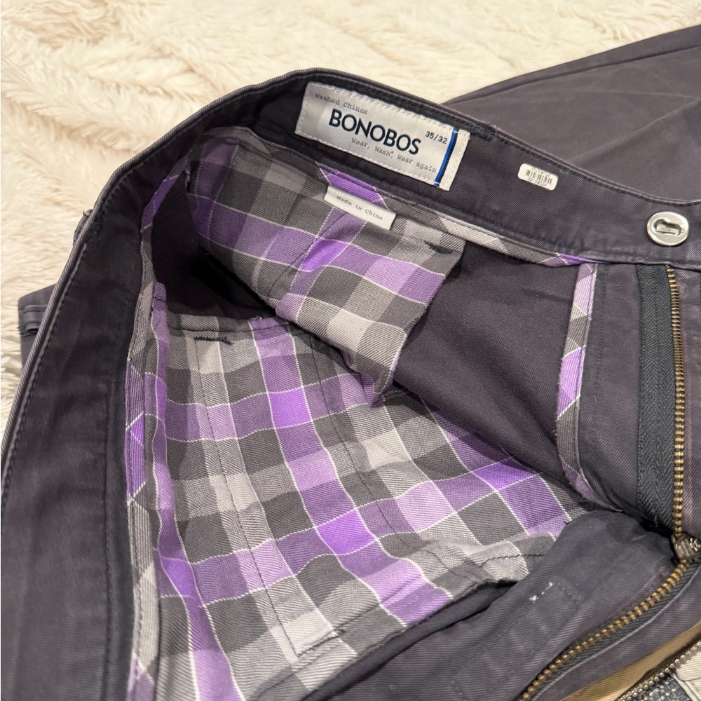 Men’s Bonobos muted navy straight leg chinos with Lavender Plaid Lining 35 x 32”